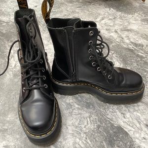 Dr. Martens Jadon platform boot